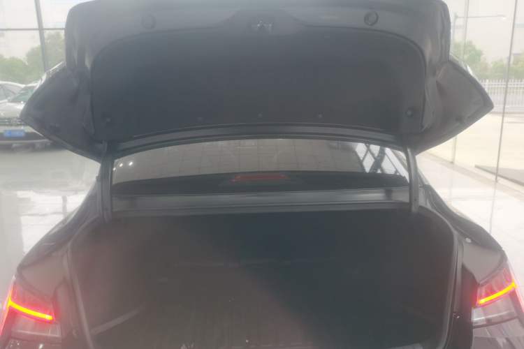 Used Hyundai Elantra 2022 1.5L CVT TOP Flagship Edition
