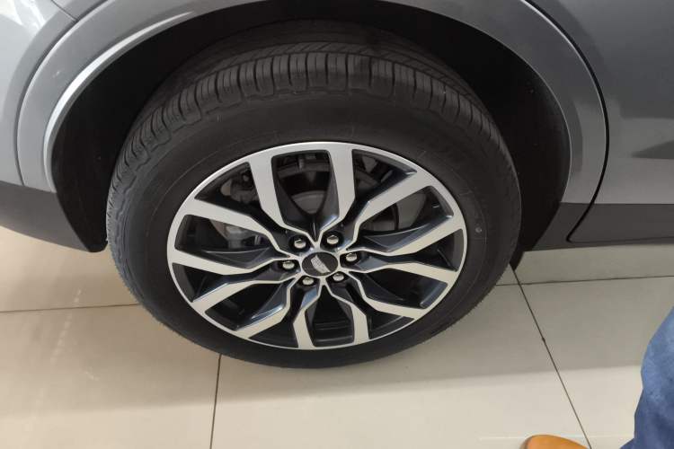 Used Cadillac XT5 2022 2.0T Four-Wheel Drive Platinum Edition
