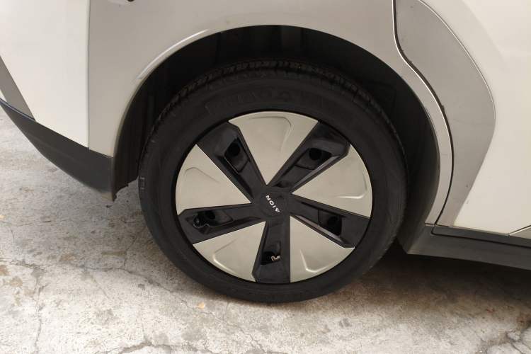 Used AION Y 2023 Plus 510 Enjoy Edition
