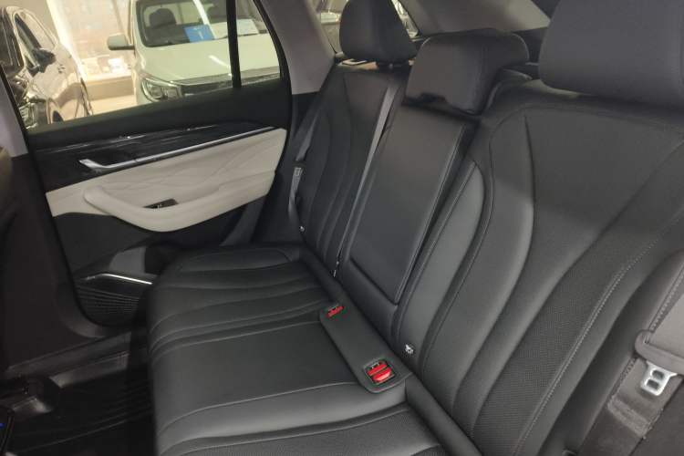 Used Geely Auto Monjaro L 2023 2.0TD High-Power Automatic Two-Wheel Drive Flagship Version
