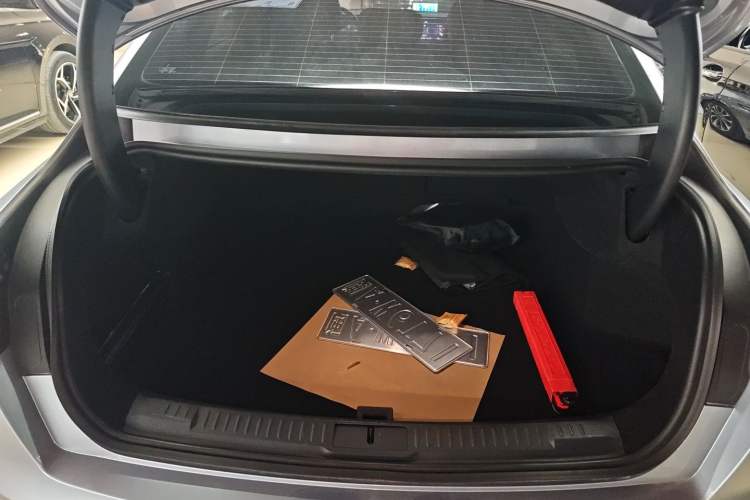 Used Lincoln Z 2022 iXiang Luxury Edition
