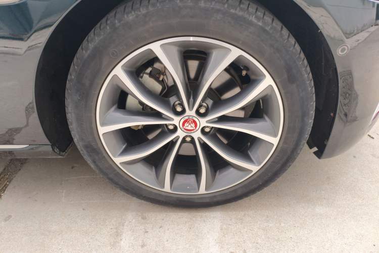 Used Jaguar XFL 2023 XFL 2.0T P200 Two-Wheel-Drive Elite Luxury Edition