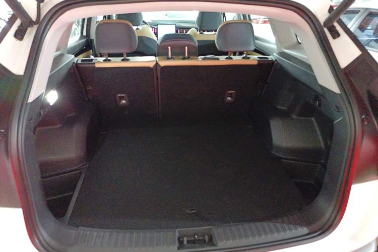 Used Geely Auto FX11 2023 1.5TD DCT Prestige Edition