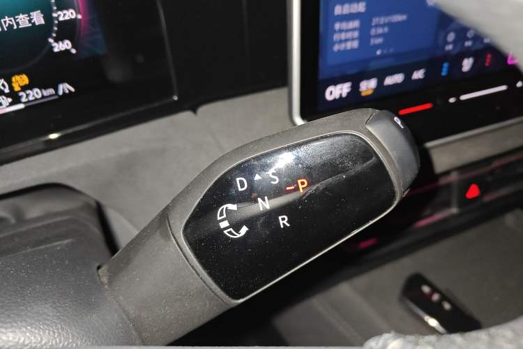 Used Volkswagen Tiguan L 2024 PRO 380TSI Four-Wheel Drive R-Line Prestige Edition
