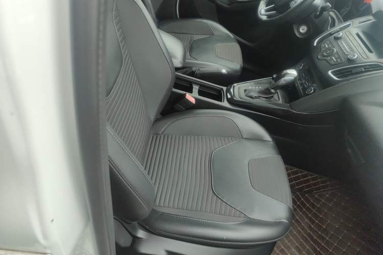 Used Ford Focus 2015 Sedan 1.6L Automatic Trend Model