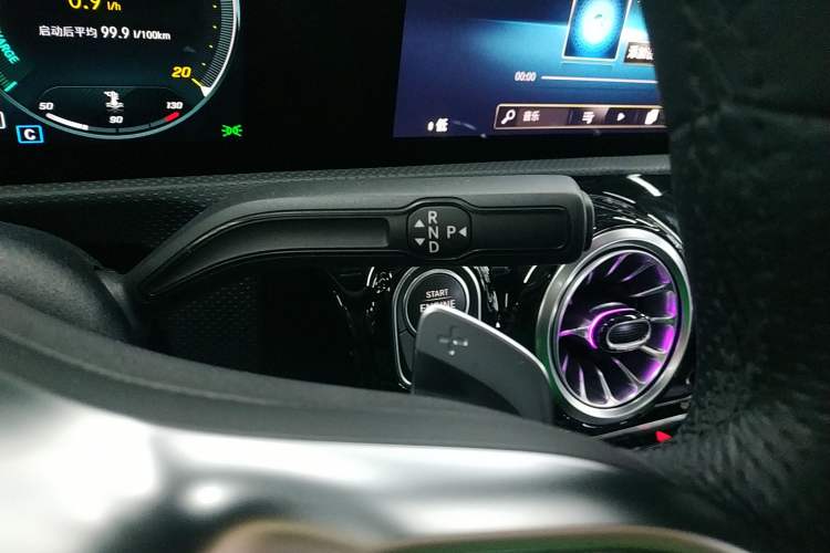 Used Mercedes-Benz A-Class 2022 Restyled A 200 L Sport Sedan Fashion Version
