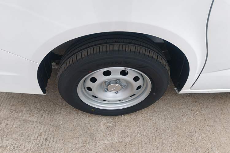 Used  Ruisheng Ace M7 2025 1.6L Manual Standard Wheelbase Comfort Version 5 Seats
