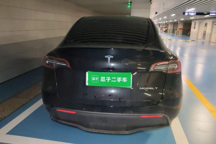 Used Tesla Model Y 2021 Standard Range Rear-Wheel Drive Version