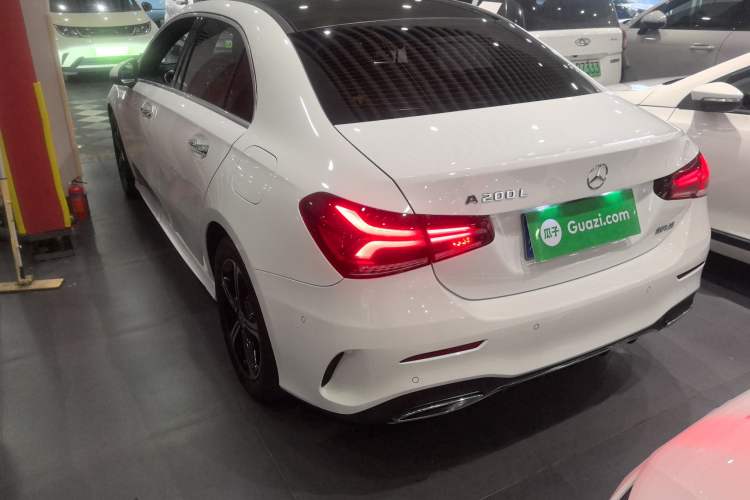 Used Mercedes-Benz A-Class 2022 Second Facelift A 200 L Sport Sedan Fashion Version