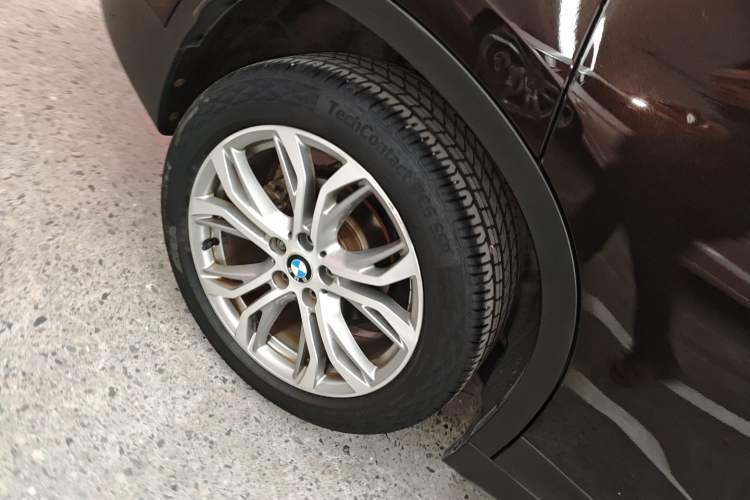 Used BMW X1 2018 sDrive20Li Leading Model