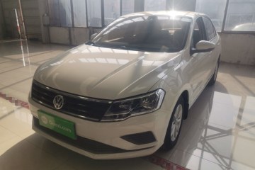 Used Volkswagen Jetta 2017 1.5L Manual Fashion Edition