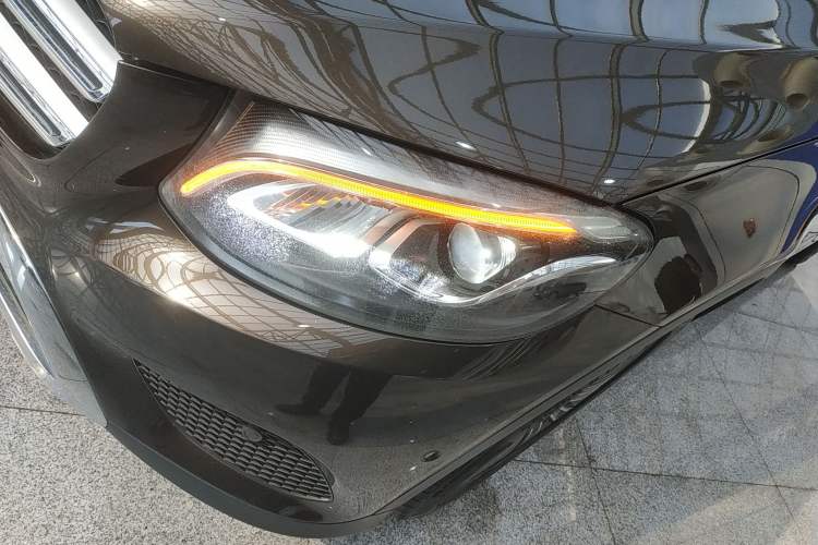 Used Mercedes-Benz GLC 2016 GLC 200 4MATIC
