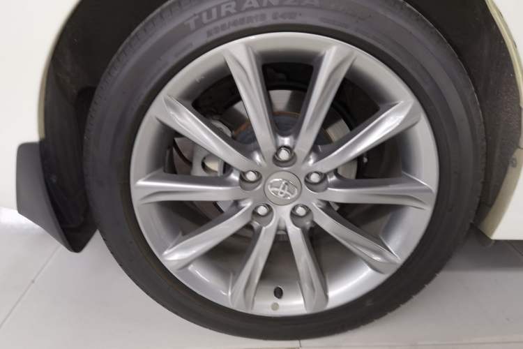 Used Toyota Reiz 2013 2.5V Shangrui Edition
