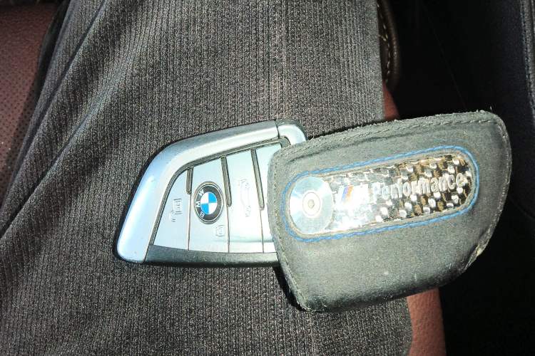 Used BMW 5 Series 2019 530Li Leading Model M Sport Package
