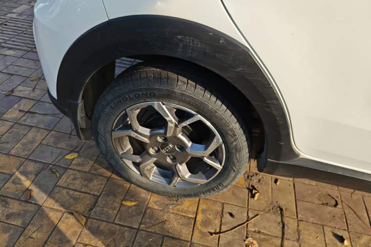 Used Geely Auto Vision X1 2017 1.3L Automatic Fun Edition
