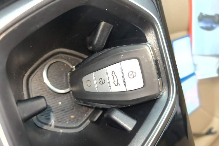 Used Geely Auto FX11 2023 1.5TD DCT Prestige Edition
