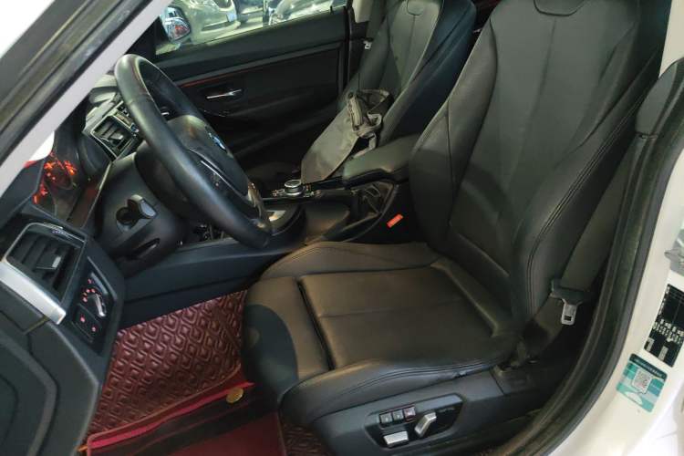 Used BMW 3 Series GT 2019 320i Sport Edition
