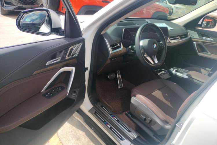 Used BMW X1 2024 xDrive25Li X Design Package
