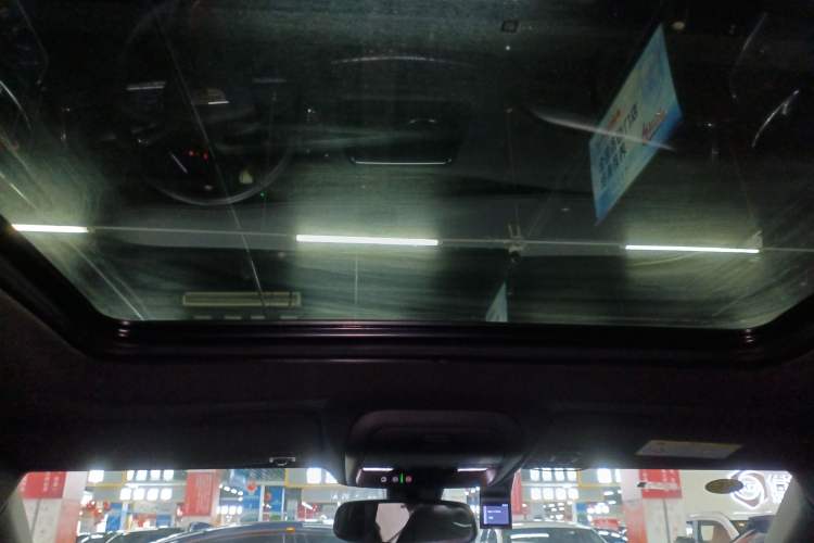 Used Cadillac XT4 2020 28T Two-Wheel-Drive Leading Version
