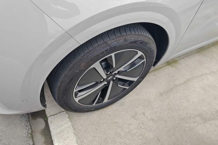 Used Li Auto L6 2024 PRO Model
