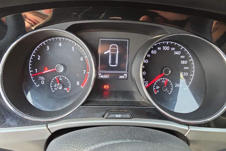 Used Volkswagen Touran 2016 Volkswagen Touran L 280TSI DSG Comfort Edition