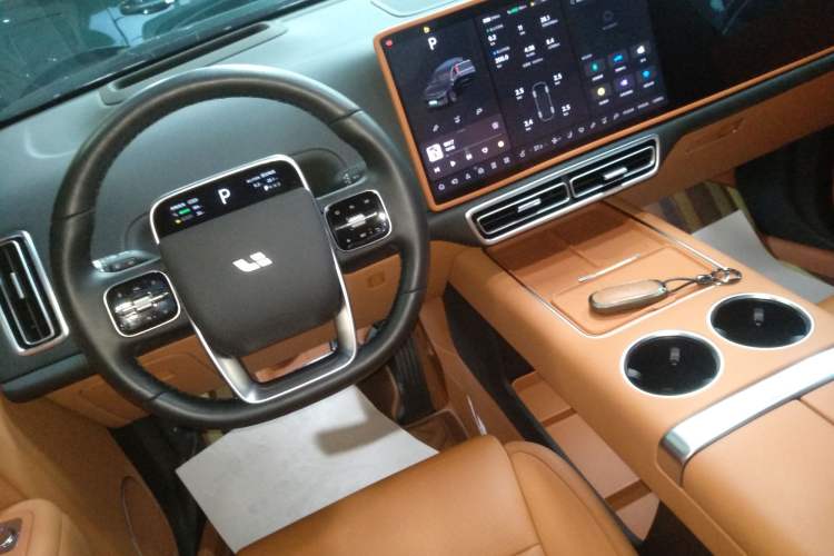 Used Li Auto L8 2024 Pro Model