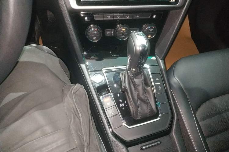 Used Volkswagen Lamando 2019 280TSI DSG Comfort Edition China VI standard