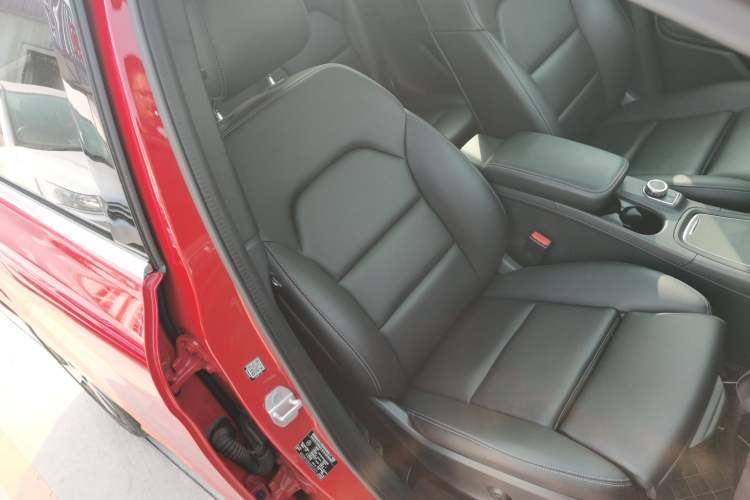 Used Mercedes-Benz B-Class 2017 B 200 Fashion Model
