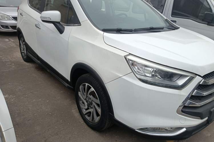 Used  Refine S3 2016 1.5L CVT Luxury Smart Version
