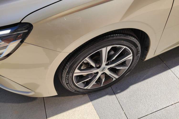 Used Geely Auto Emgrand 2022 4th Generation 1.5L CVT Flagship Model