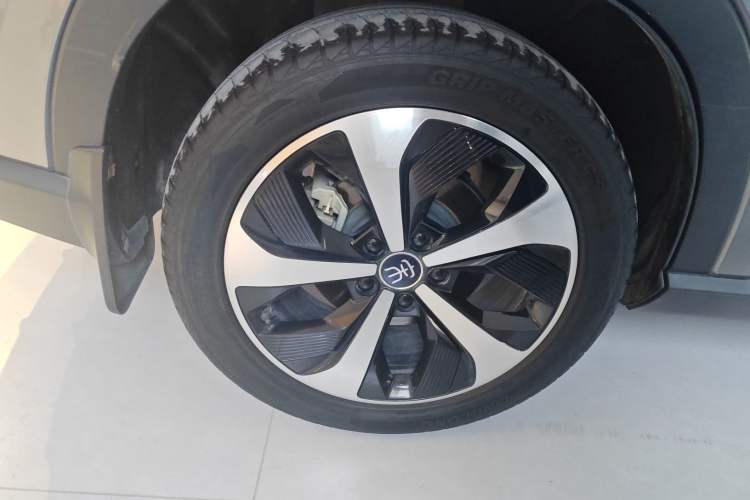 Used BYD Song PLUS New Energy 2021 EV Deluxe Model