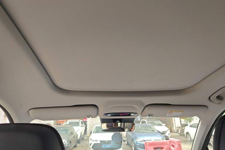 Used  E5 2024 530km Starship Edition
