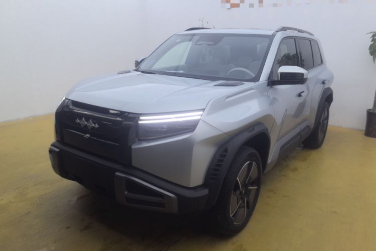 Used Formula Leopard Titanium 3 2025 501KM All-Wheel Drive Intelligent Driving Ultra Version