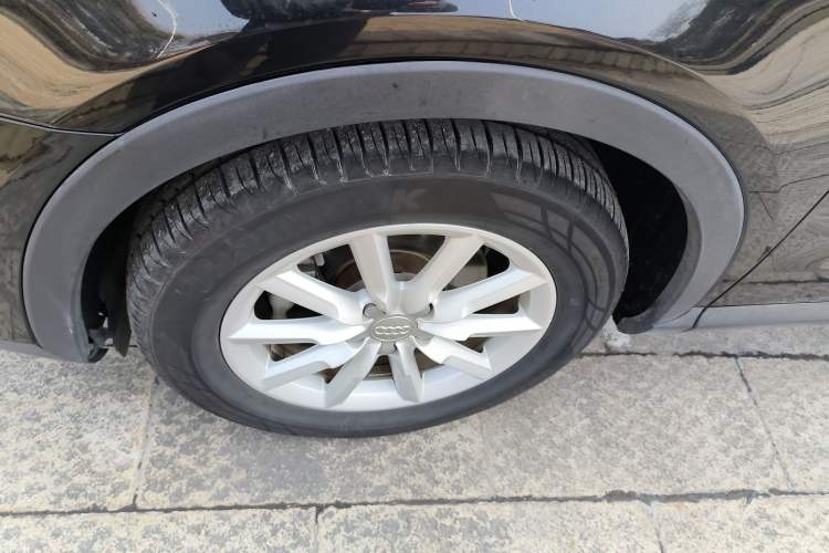 Used Audi Q3 2015 30 TFSI Ambition Edition