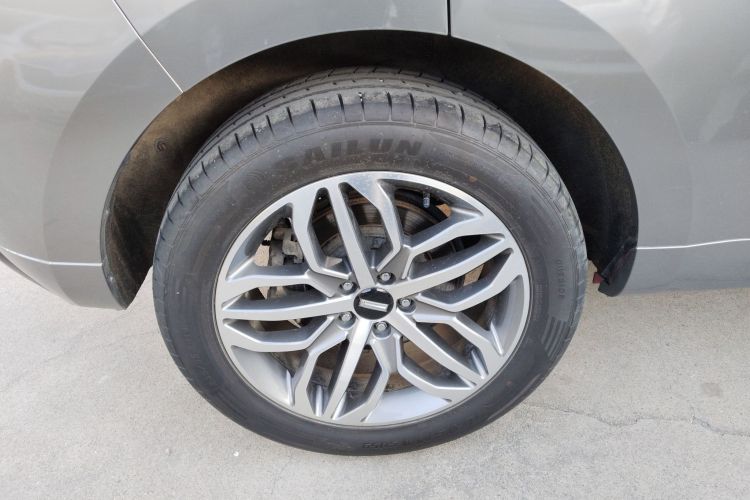 Used Wey VV5 2017 2.0T Ultra-Luxury Version
