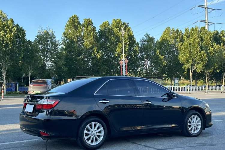 Used Toyota Camry 2016 2.0G 10th Anniversary Leading Edition