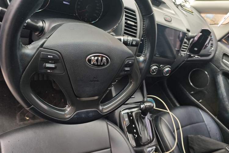 Used Kia K3 2016 1.6L Automatic GLS
