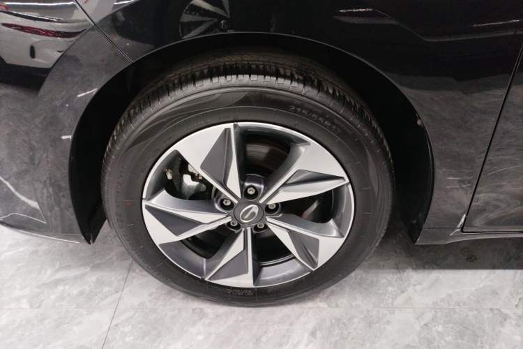 Used GAC Trumpchi M6 2023 PRO 270T DCT Luxury Edition
