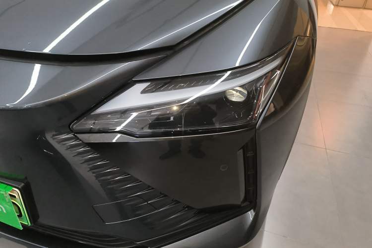 Used Lexus RZ 2023 450e All-Wheel Drive Luxury Edition
