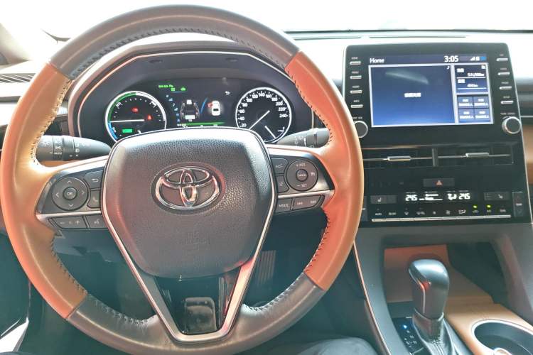 Used Toyota Avalon 2019 Dual-Engine 2.5L XLE Prestige Version China VI Standard