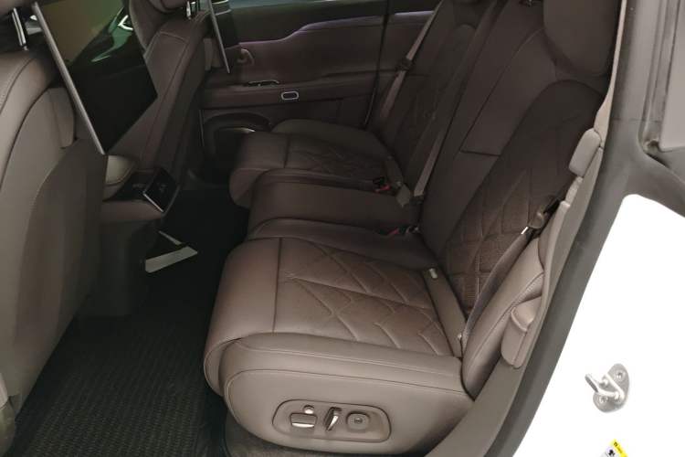 Used Nio ET7 2024 100kWh Executive Signature Edition
