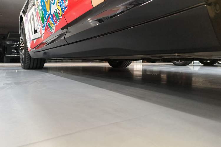 Used  12 2025 Ultra Extended-Range Edition
