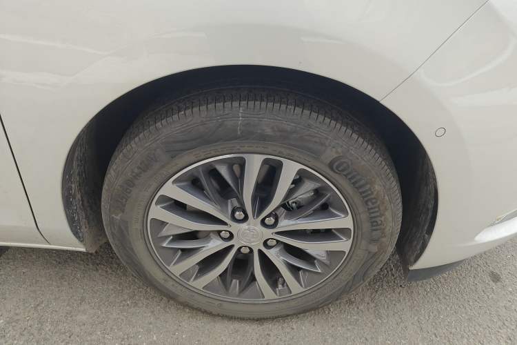 Used Buick GL8 2021 ES Land Cruiser 653T Luxury Edition