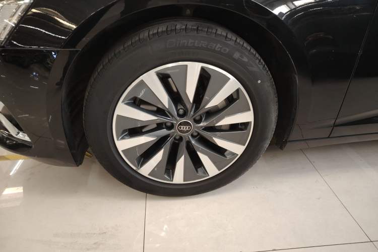 Used Audi A6L 2023 45 TFSI Prestige Elegant Edition
