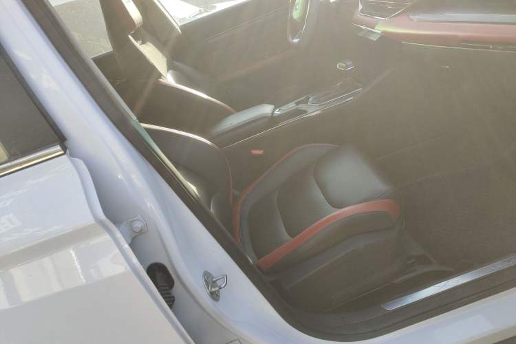 Used Geely Auto Emgrand S 2021 1.4T CVT Prestige Edition