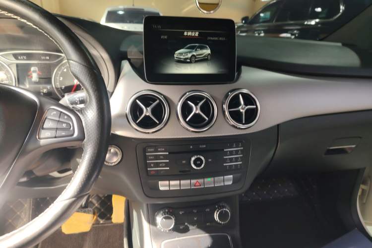 Used Mercedes-Benz B-Class 2015 B 200 Sport Edition
