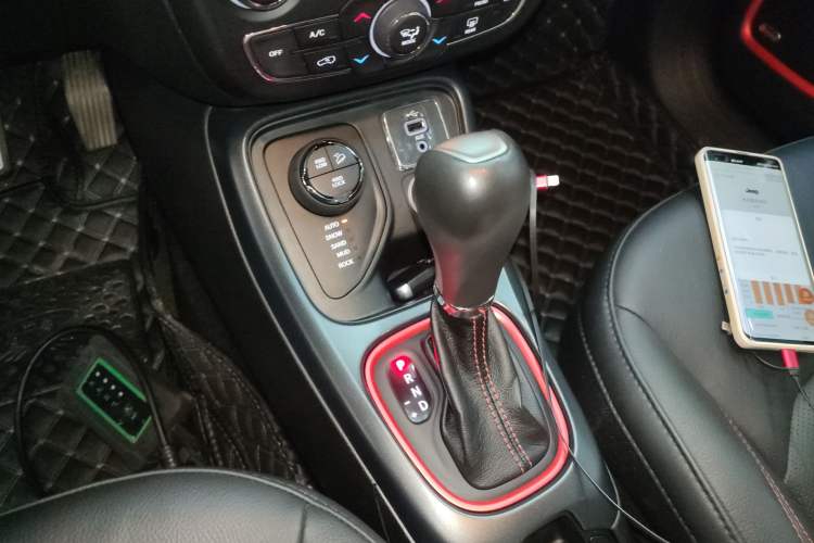 Used Jeep Compass 2017 200TS Automatic High-Performance All-Wheel Drive Edition
