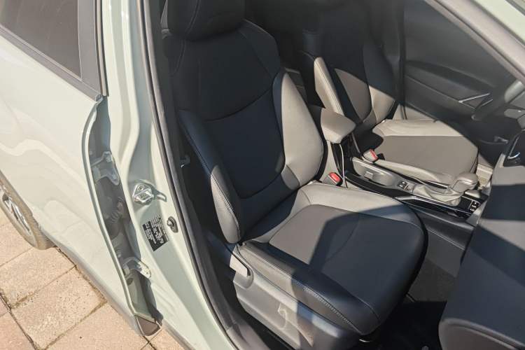 Used Toyota Corolla Cross 2022 2.0L Flagship Edition
