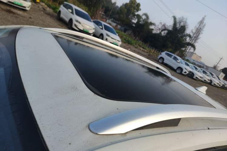 Used Volkswagen Tacqua 2023 200TSI DSG Joy-Connect Edition
