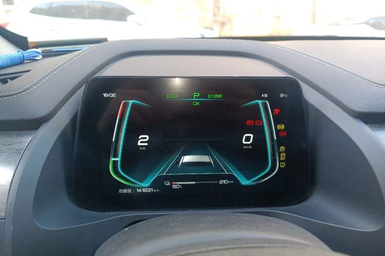 Used BYD Qin Pro New Energy 2019 EV Super Edition High-Power Smart Connect Luxurious Model